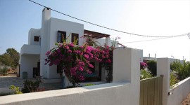 M&M Villa - Molos Skyros